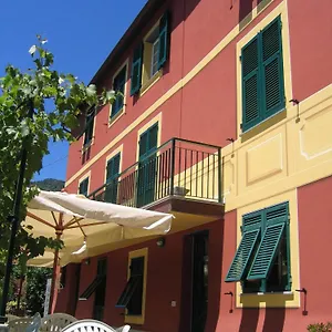 Farm stay Cerisola 2003, Zoagli